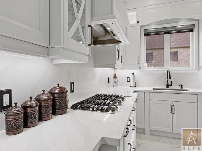 Cabinets maker in Toronto